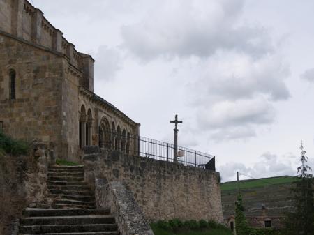 ESCALERAS A LA IGLESIA-Ana Martin
